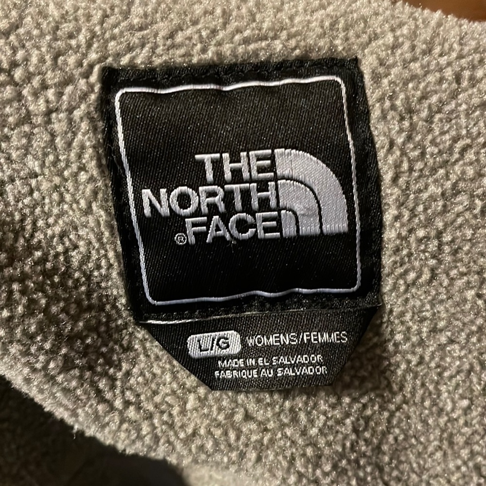 Womens Northface Denali Large. Authentic.